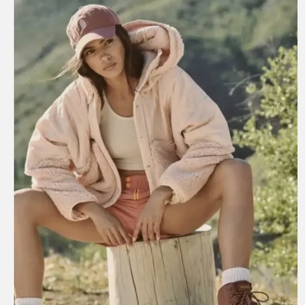 FREE PEOPLE FP MOVEMENT ADVENTURE AWAITS FLEECE JACKET peach